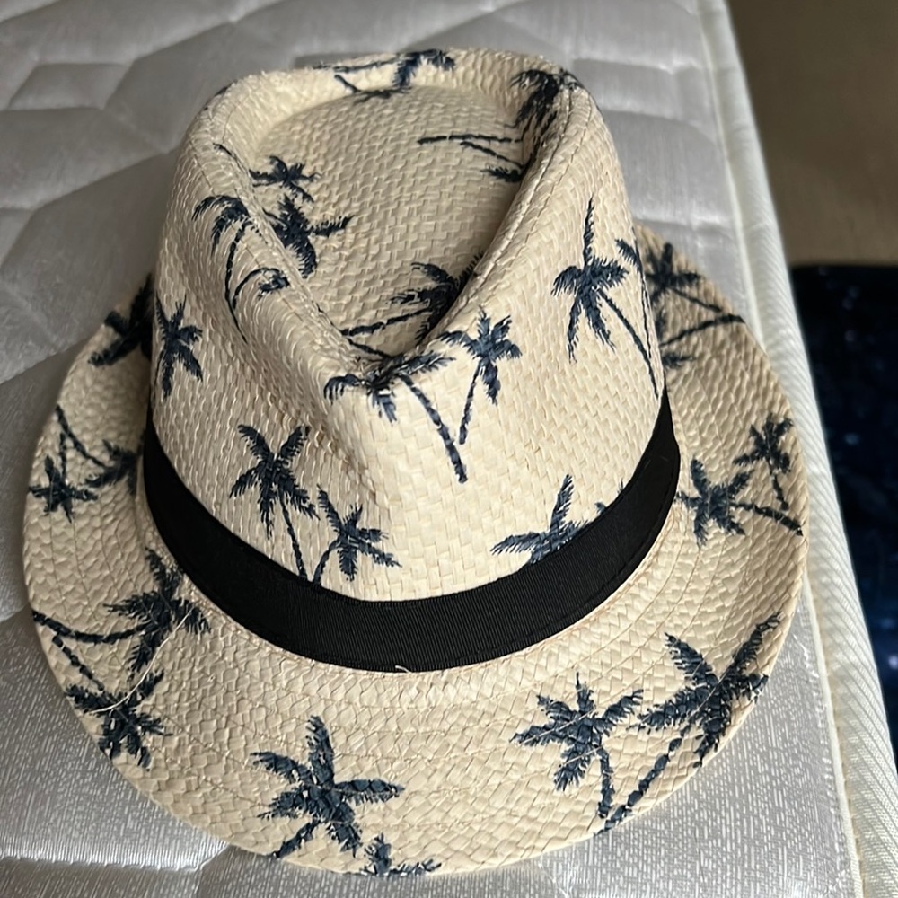 Beach hat for kids